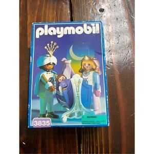 PLAYMOBIL 3835 Middle Eastern King /Prince & Queen / Princess & Baby  NEW